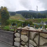 Horsky Primo U Sjezdovky Kouty Nad Desnou Lägenhet